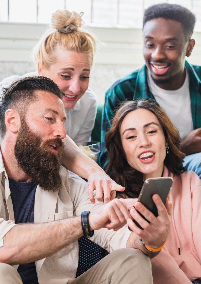 Agence de Publication sur Réseaux Sociaux - Dynamisez Votre Présence en Ligne